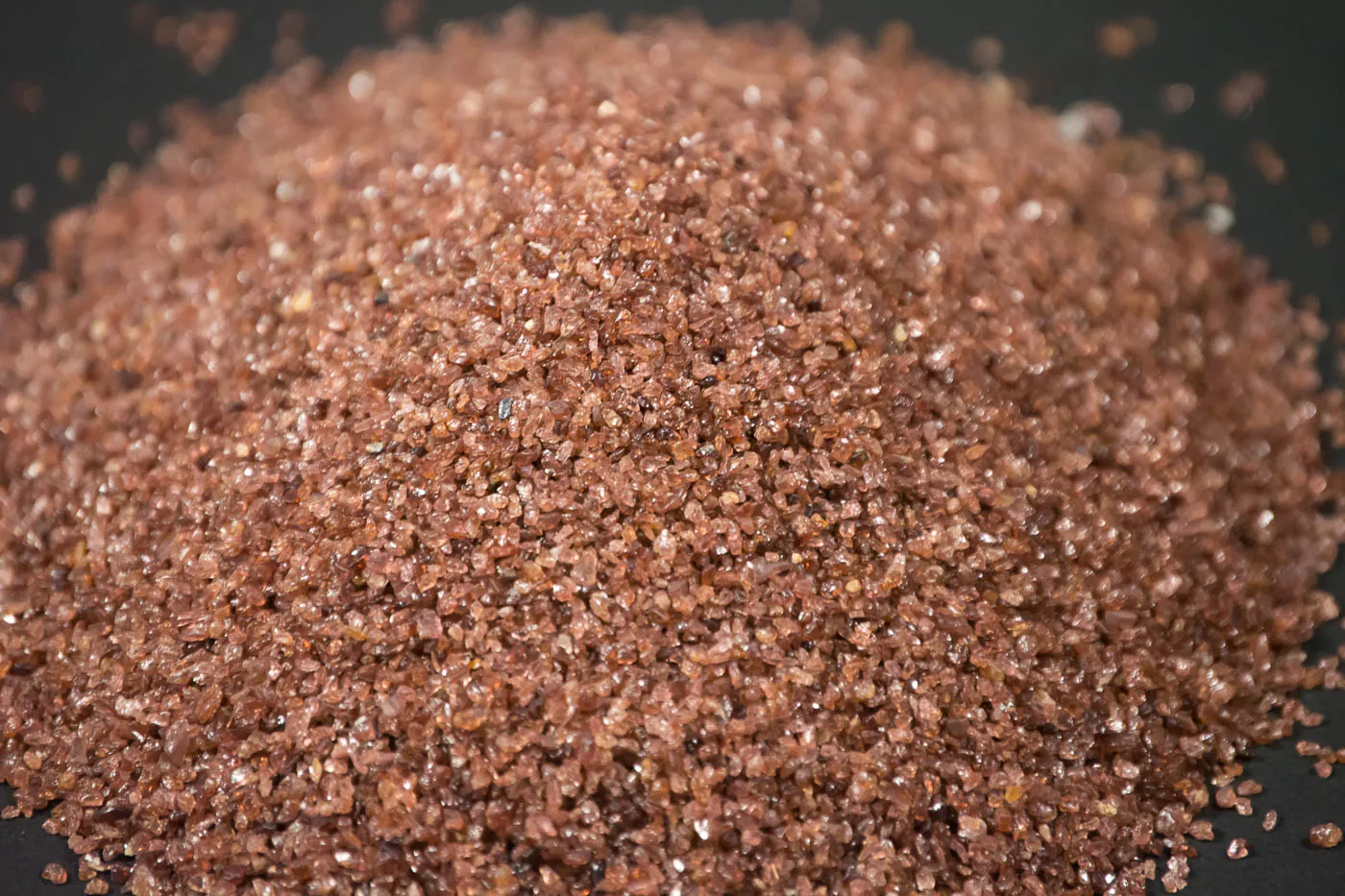 معرفی 6 کاربرد گارنت در صنایع مختلف